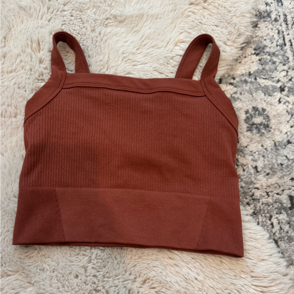 YPB contour crop tank